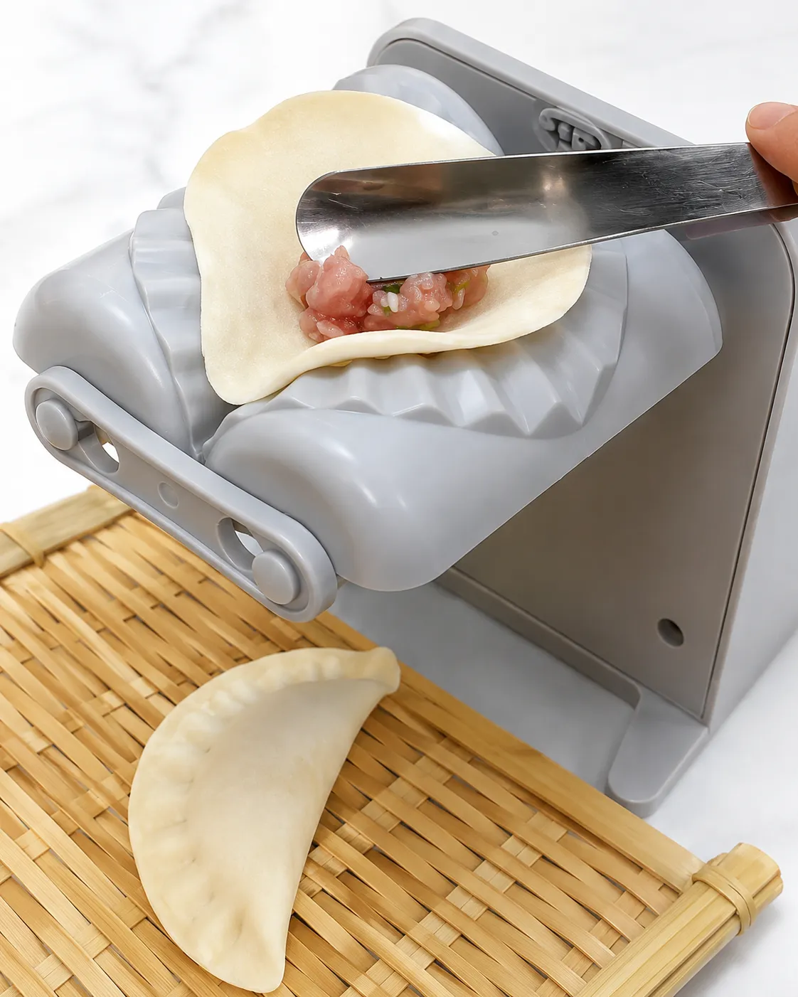 Efficient Kitchen Gyoza Maker Tool